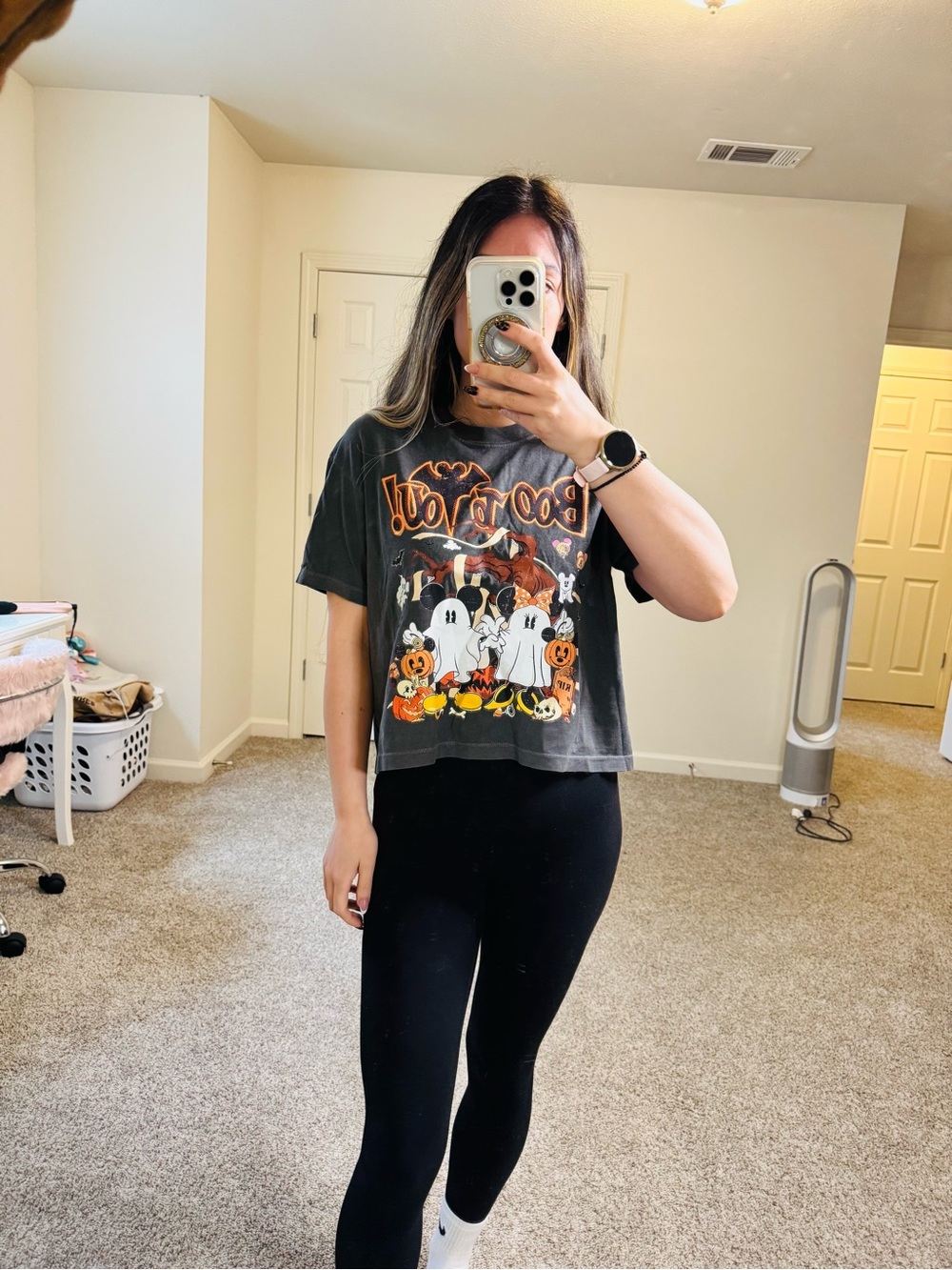Made By Molly Disney Halloween Boo To You Mickey Minnie Crop Tee Medium